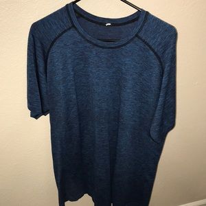 Lululemon men’s T shirt